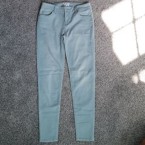 Light blue jeans, size 9/29